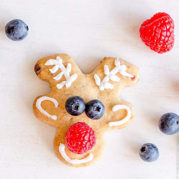 Low Sugar Reindeer Cookies are a healthy fun idea for Christmas class party food