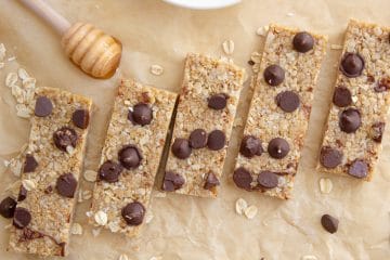 picture of chocolate chip muesli bars