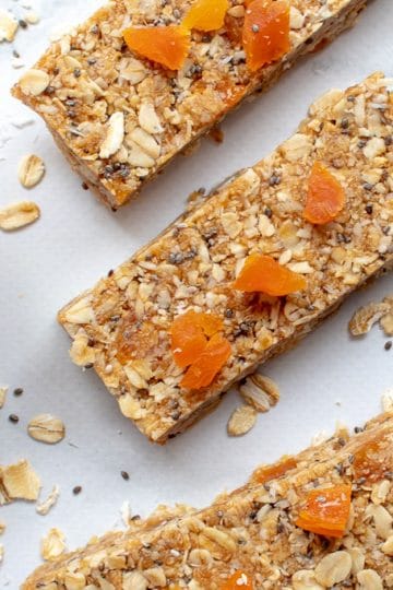 Picture of Apricot Chia Muesli Bars with little pottle of honey