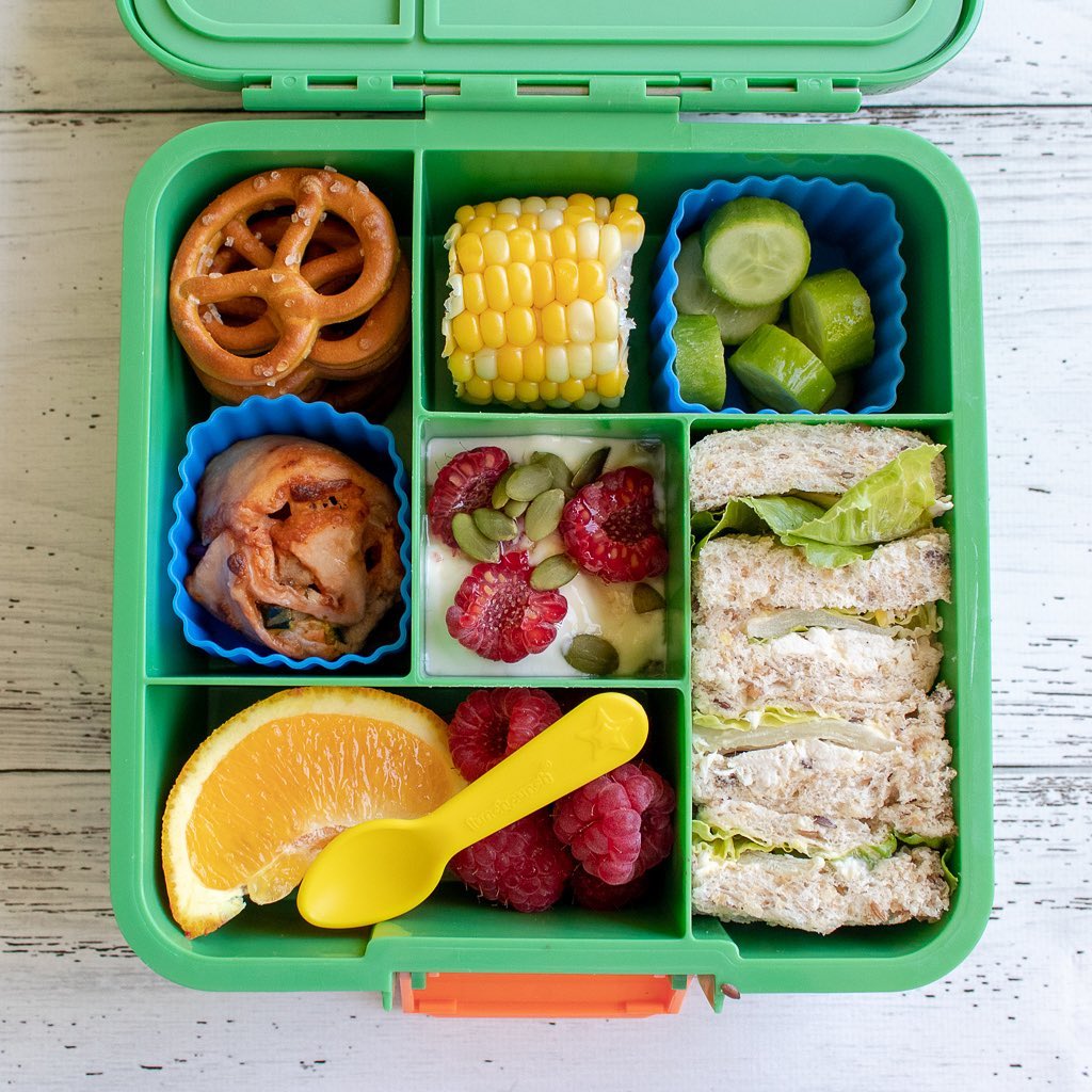 Let’s talk food prep!

It can be truly challenging to come up with varied and interesting lunches for the over 200 lunchboxes (😱😅) you need to prepare each year.

So one of my top recommendations is to meal plan your lunches as you might for dinner and prep ahead some items so you have options to grab and go!

In this lunchbox I had roasted chicken 🍗 already prepped for sandwiches and salads. I also had cooked some corn 🌽and the pizza scroll 🍕is from my freezer stash.

This made it super easy to get this lunchbox prepped! 💪

What do you like to prep ahead of time for school lunches?

And if you’d like the answer to any other questions you might have about packing lunches feel free to ask below 👇

In today’s lunchbox:
➕Pizza Scroll (recipe on the blog, link in profile @goodiegoodielunchbox or goodiegoodielunchbox.com.au)
➕pretzels
➕corn cob
➕qukes
➕sandwich with lettuce mayo and roasted chicken
➕orange wedges
➕raspberries
➕natural unsweetened Greek yogurt with honey berries and pepitas

Happy Wednesday! Bernadette x